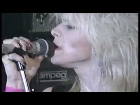 Hanoi Rocks - All Those Wasted Years (Live At The Marquee)