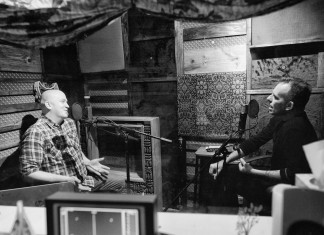 NYHC Author Tony Rettman Hosts G.R.R.!: “Green Room Radio”